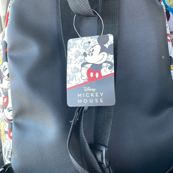 Disney - Picture 2 of 2